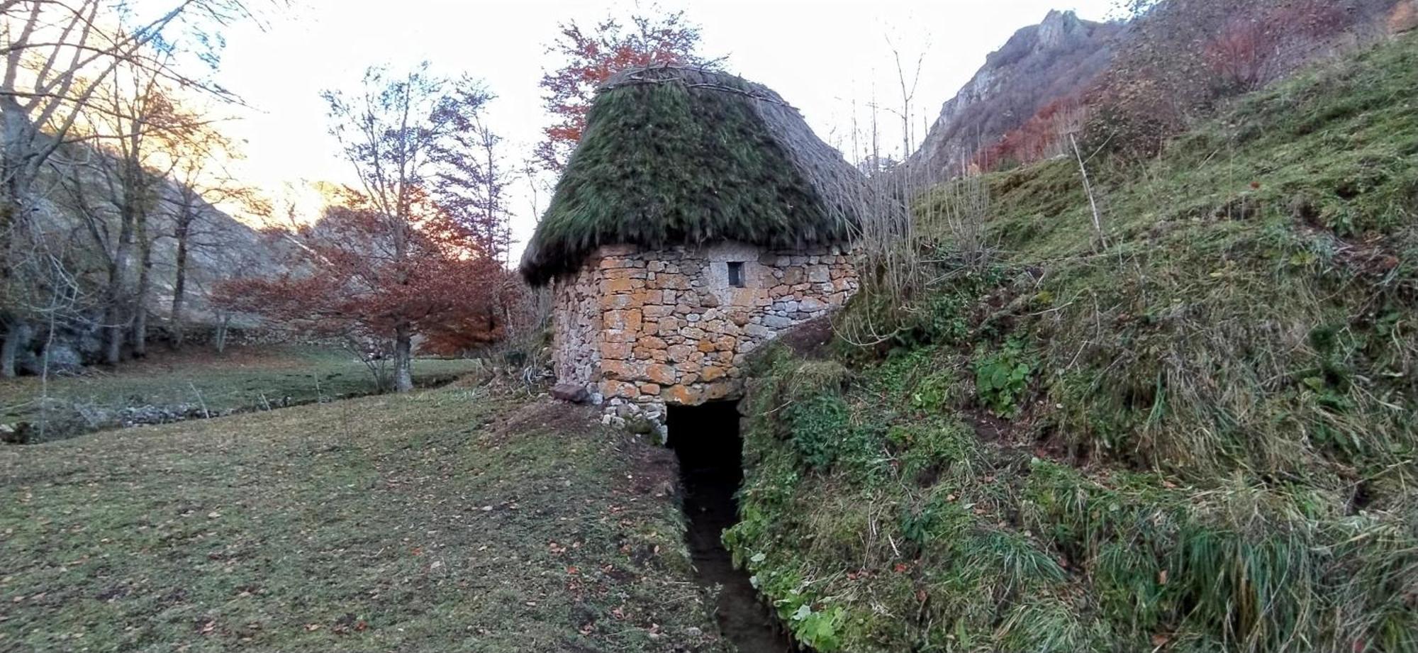 La Corona Del Auteiro Valle de Lago Luaran gambar